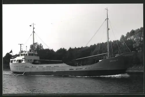 Fotografie Frachtschiff Unitas-H bei Kanaldurchfahrt