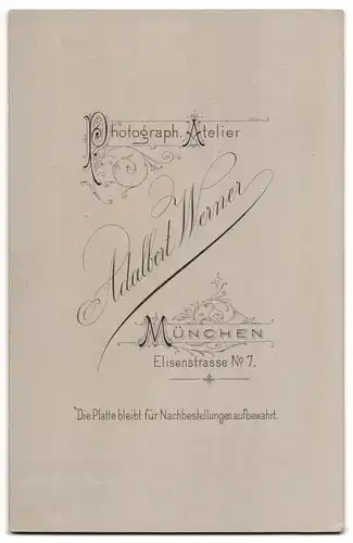 Fotografie Adalbert Werner, München, Elisenstrasse 7, Hochzeitspaar in schwarzer Kleidung