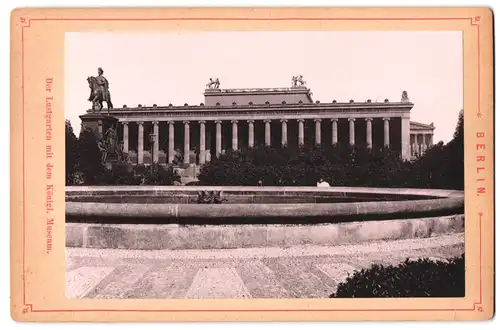 Fotografie unbekannter Fotograf, Ansicht Berlin, Blick auf den Lustgarten mit dem Königl. Museum