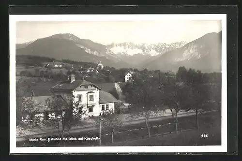 AK Maria Rain, Bahnhof mit Blick auf Koschutta