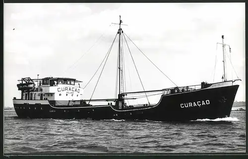 Fotografie Frachtschiff Curacao fährt unter holländischer Flagge