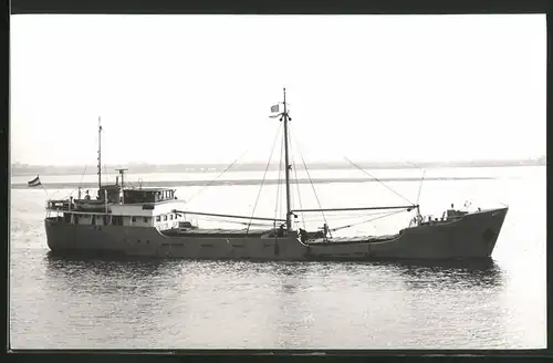 Fotografie Frachtschiff Anholt bei ruhiger See