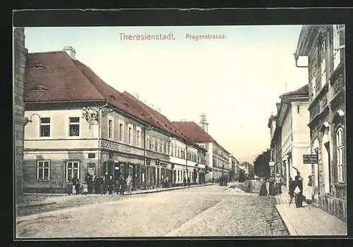 AK Theresienstadt / Terezin, Pragerstrasse mit Geschäften