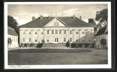 AK Hohenzieritz, Schloss mit Vorplatz