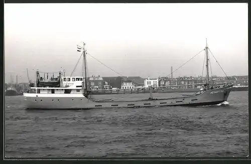 Fotografie Frachtschiff Merwestad in Fahrt