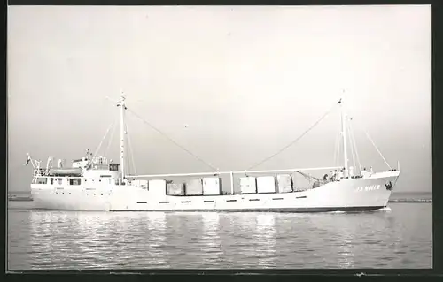 Fotografie Frachtschiff Jannie in Fahrt