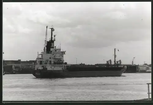 Fotografie Frachtschiff Anholt in Fahrt