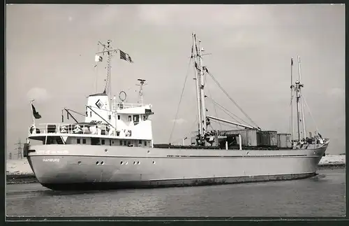 Fotografie Frachtschiff City of le Havre in Fahrt