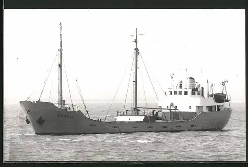 Fotografie Frachtschiff Emanuel II auf See