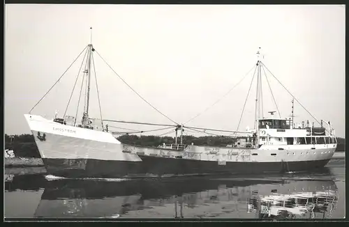 Fotografie Frachtschiff Emsstrom in Fahrt