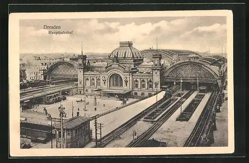 AK Dresden, Hauptbahnhof aus der Vogelschau