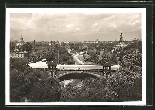 AK Hamburg-St. Pauli, Kersten-Miles-Brücke und Bismarckdenkmal