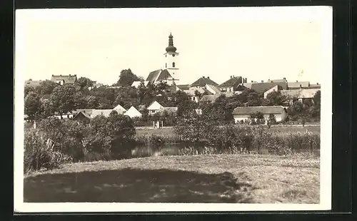 AK Veselí nad Luznicí, Ortsansicht mit Kirche