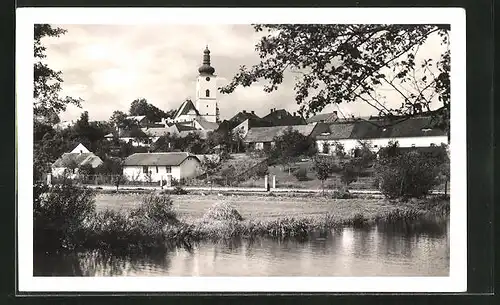 AK Veselí nad Luznicí, Ortsansicht mit Kirche