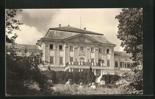 AK Roztez, Blick zum Schloss