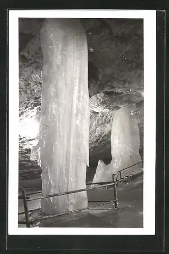 AK Dobsinká, l'adova jaskyna, Oltár a studna, Eishöhle