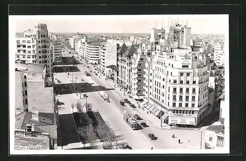 AK Bucuresti, Strassenblick mit Hotel und Strassenbahn