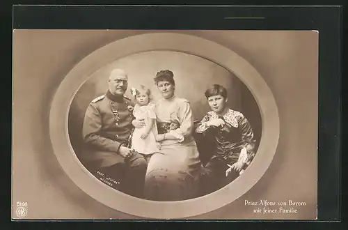 AK Prinz Alfons von Bayern mit seiner Familie