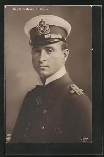 AK U-Boot, der Kapitänleutnant Weddigen in Uniform abgelichtet