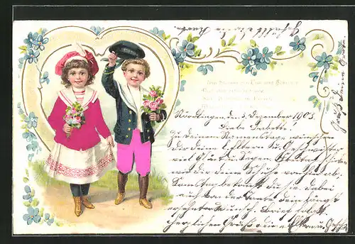 Präge-Lithographie Kinder, Junge und Mädchen in feinen Kleidern mit Blumen geschmückt
