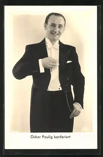 AK Schauspieler Oskar Paulig elegant in einem Anzug