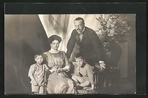AK Postkartenwoche der Grossherzogin 1912, Herzogliche Familie von Hessen-Darmstadt