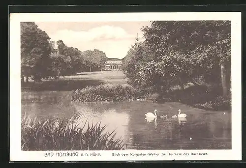 AK Bad Homburg, Blick vom Kurgarten - Weiher zur Terrasse des Kurhauses