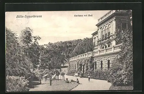 AK Bilin / Bilina, Sauerbrunn - Kurhaus mit Bad