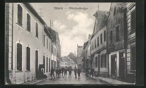 AK Zülpich, Lausbuben in der Münsterstrasse
