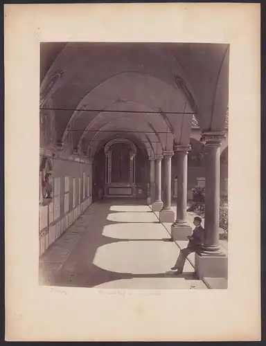 Fotografie unbekannter Fotograf, Ansicht Florenz, San Marco, Säulengang am Klosterhof, Grossformat 33 x 25cm