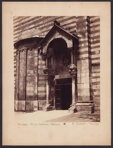 Fotografie P. Salviati, Venezia, Ansicht Verona, Porta laterale Duomo, Dom-Portal, Grossformat 33 x 25cm