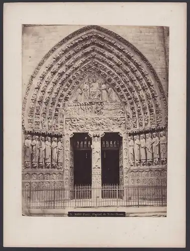 Fotografie unbekannter Fotograf, Ansicht Paris, Portail de Notre-Dame, Grossformat 32 x 24cm