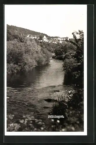 AK Stühlingen, Blick auf Ort über Flusspartie