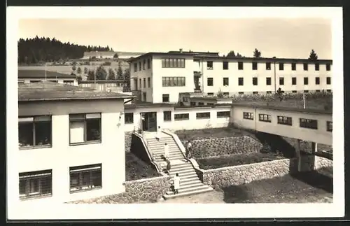 AK Snezné Milovy, Plicní sanatorium