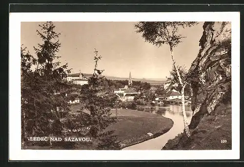 AK Ledec nad Sázavou, Ortsansicht aus der Vogelschau