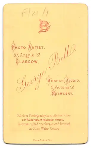 Fotografie George Bell, Glasgow, 57 Argyle St., Portrait stattlicher Herr mit Schnurrbart im Anzug