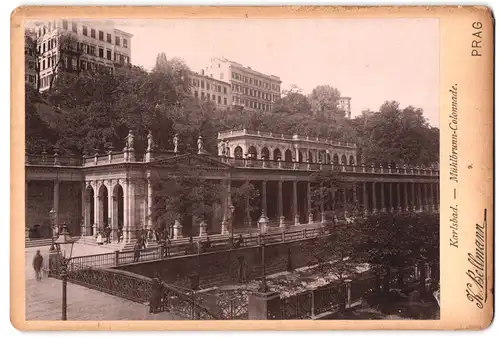 Fotografie K. Bellmann, Prag, Ansicht Karlsbad, Blick auf die Mühlbrunn-Collonade