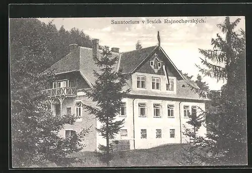 AK Rajnochovice, Sanatorium v lesích