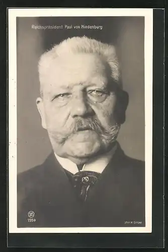 AK Reichspräsident Paul von Hindenburg, Portrait des Politikers