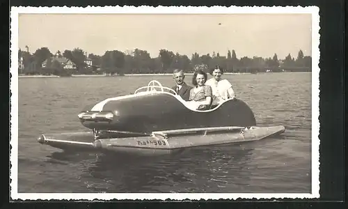 Foto-AK Sportboot auf dem Wasser