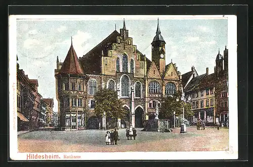 AK Hildesheim, Frontansicht auf das Rathaus