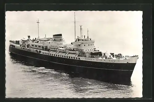 AK Passagierschiff MS Koningin Emma auf dem Wasser