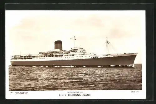 AK Passagierschiff RMS Pendennis Castle in Fahrt, Union-Castle Line