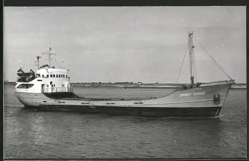 Fotografie Frachtschiff Jonny Jonas in Fahrt