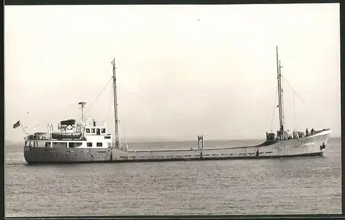 Fotografie Frachtschiff Laurenz in Fahrt