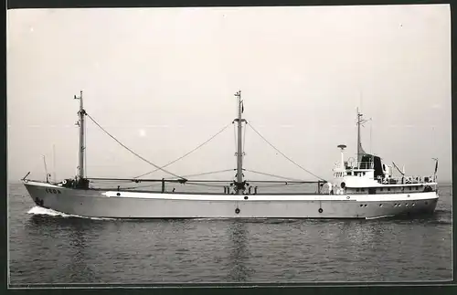Fotografie Frachtschiff Leda auf See