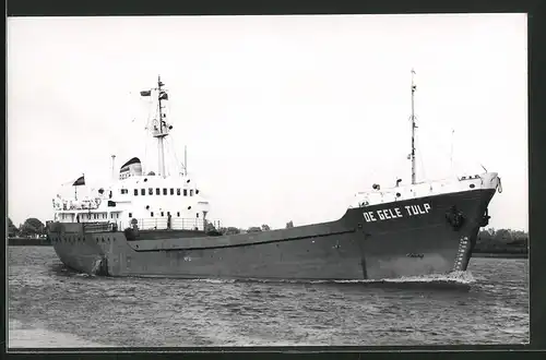 Fotografie Frachtschiff De Gele Tulup in Fahrt