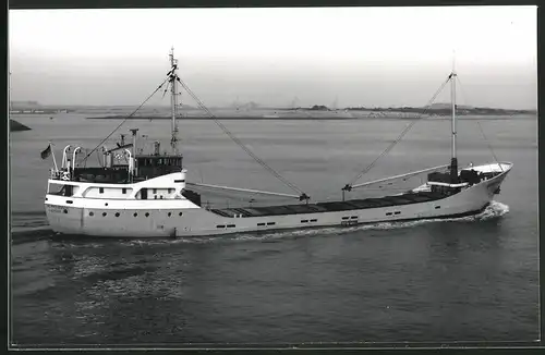 Fotografie Frachtschiff Bernd Gunda in Fahrt