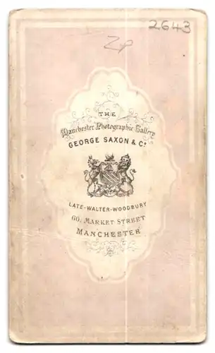 Fotografie George Saxon & Co., Manchester, 60, Market Street, Portrait modisch gekleideter Herr mit Bart