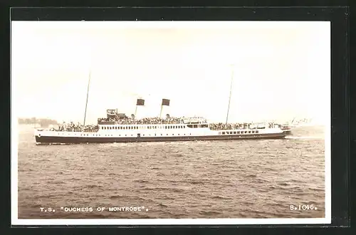 AK Passagierschiff TS Duchess of Montrose, an der Küste